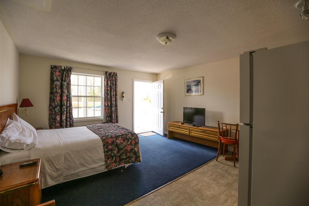 Airport Inn Fredericton Ngoại thất bức ảnh