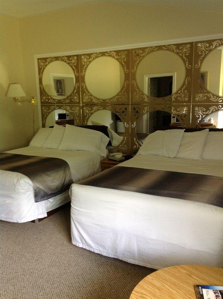 Airport Inn Fredericton Ngoại thất bức ảnh