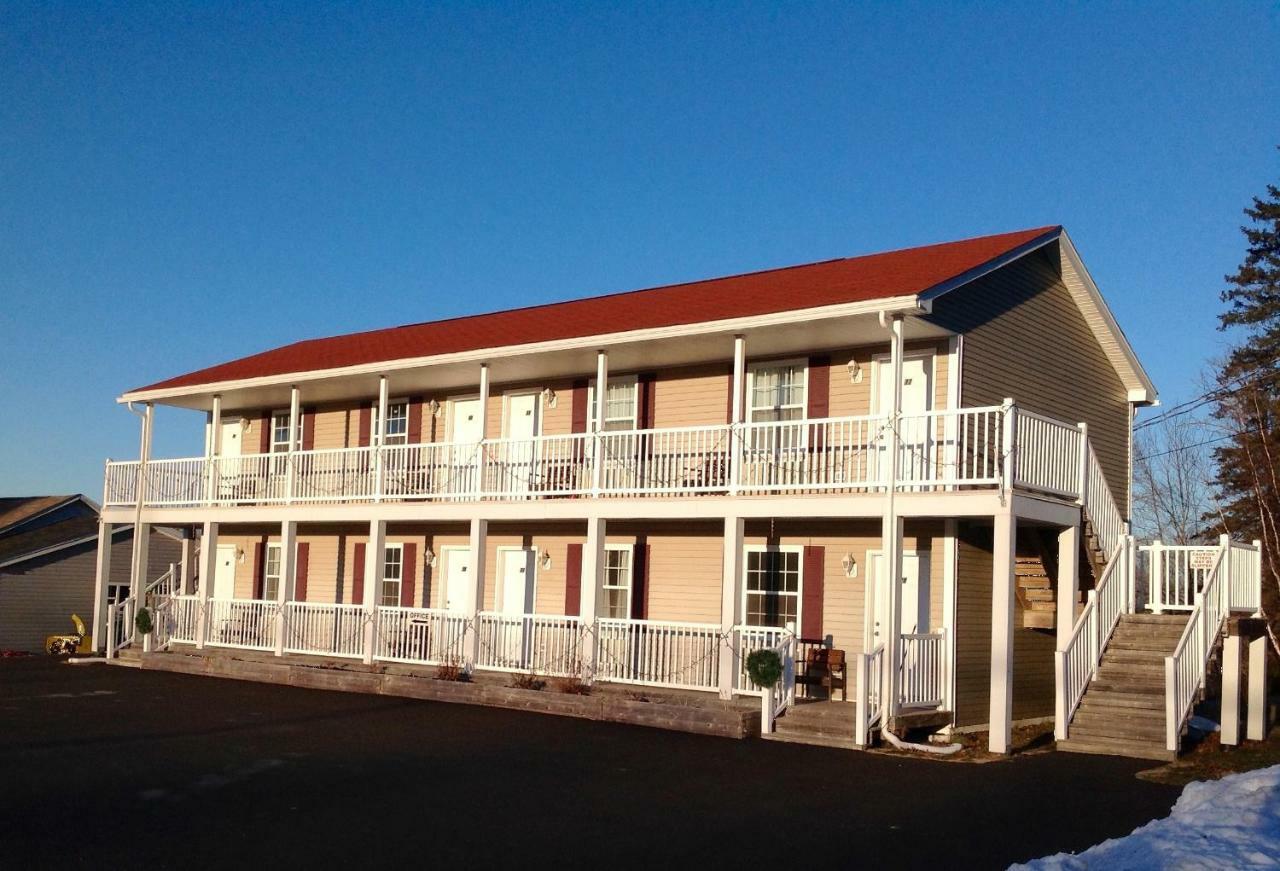 Airport Inn Fredericton Ngoại thất bức ảnh
